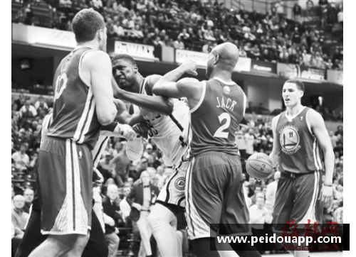 BG电子官方网站NBA史上两次0.1秒绝杀球：大卫·李的传奇与乔丹的引领 - 副本